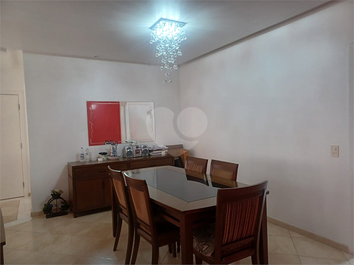 Foto REO1124340