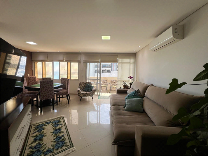 Foto REO1124341