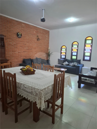 Foto REO1124355