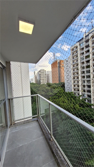 Foto REO1124356