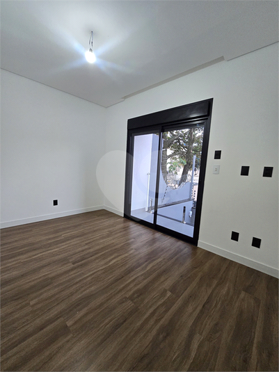 Foto REO1124361