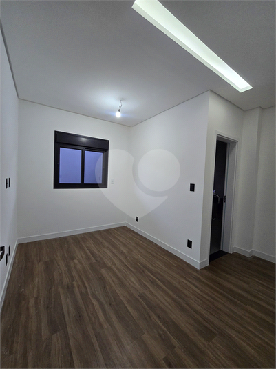 Foto REO1124361