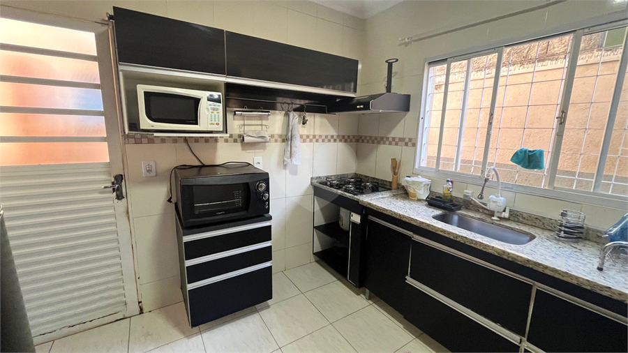 Foto REO1124363