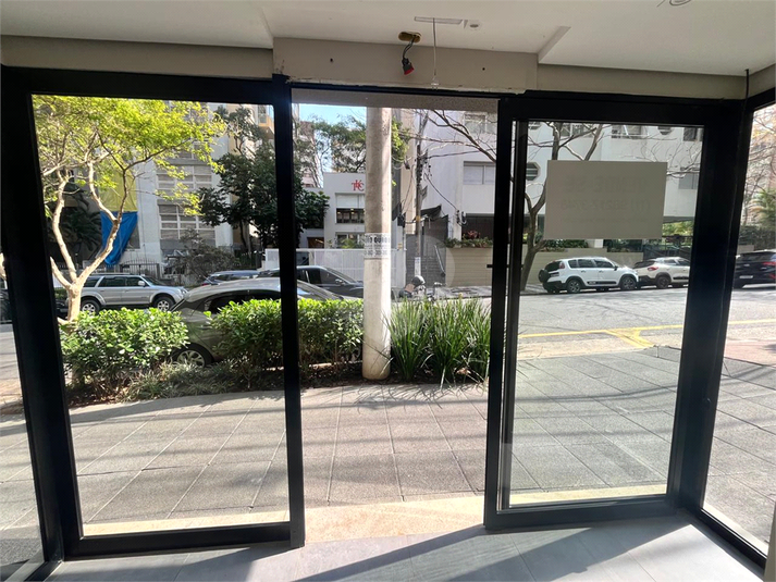 Foto REO1124369