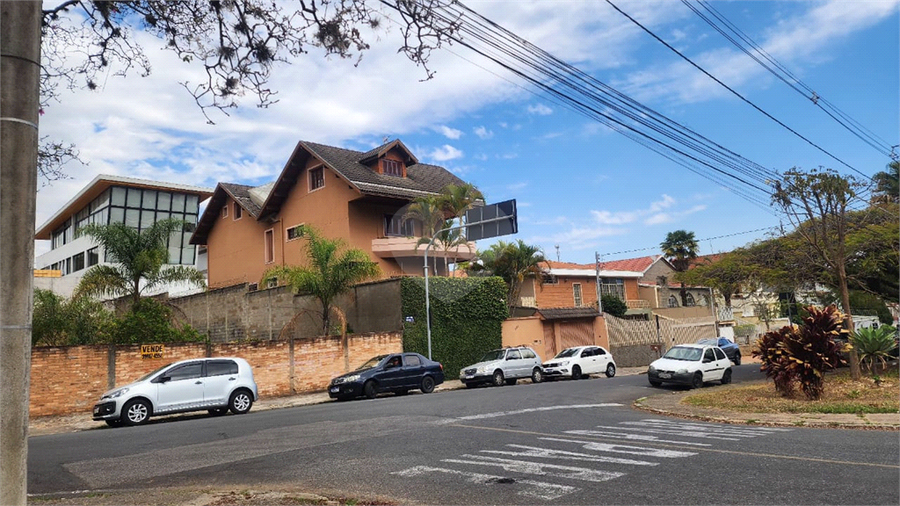 Foto REO1124379