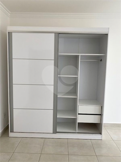 Foto REO1124380