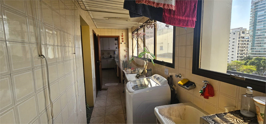 Foto REO1124381