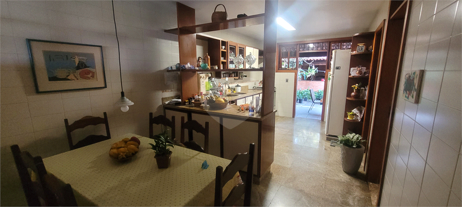 Foto REO1124382