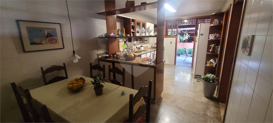 Foto REO1124382