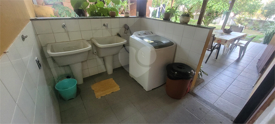 Foto REO1124382