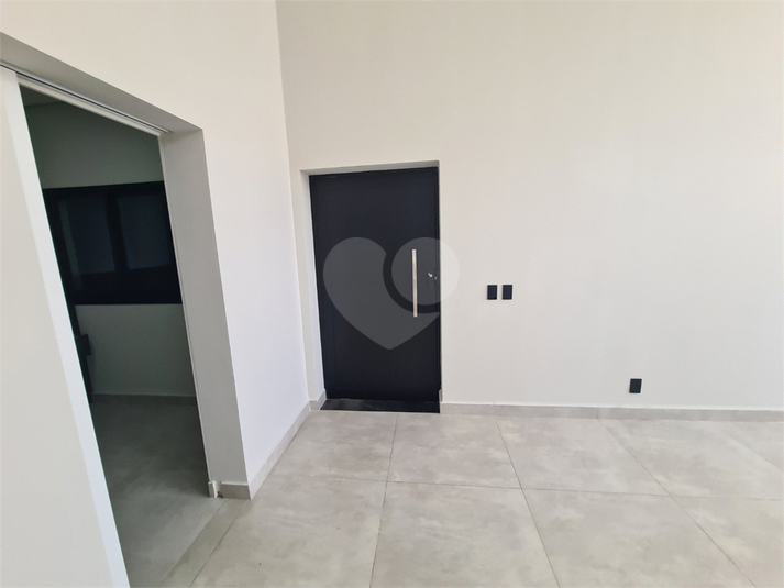 Foto REO1124384