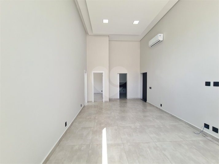 Foto REO1124384