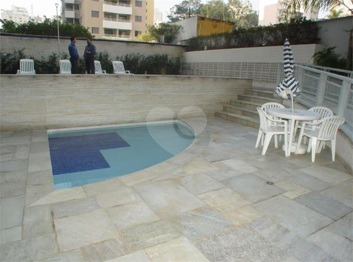 Foto REO1124386