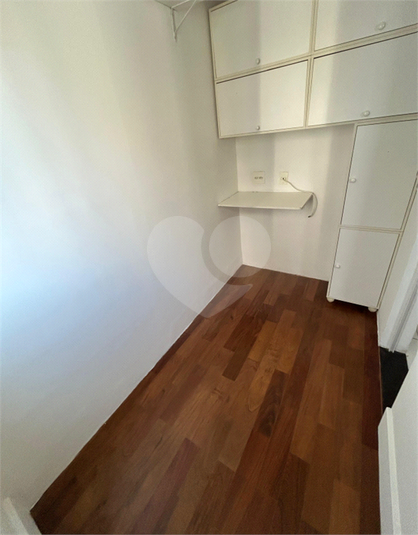 Foto REO1124386