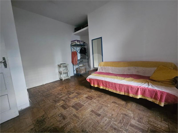 Foto REO1124390