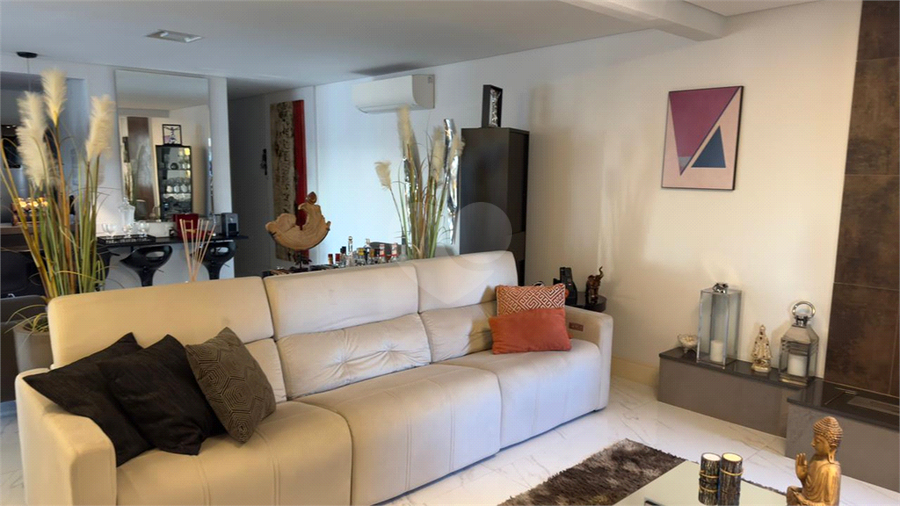 Foto REO1124395