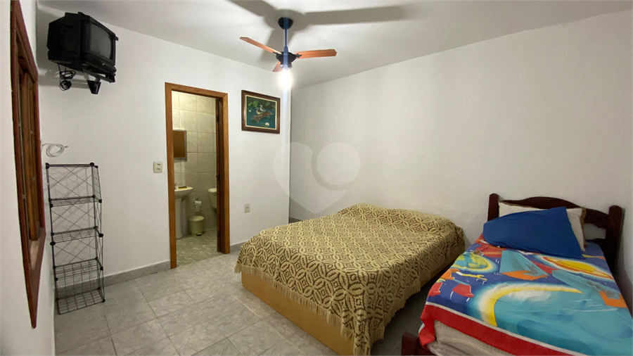 Foto REO1124411
