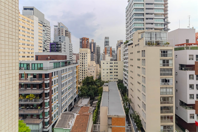 Foto REO1124422