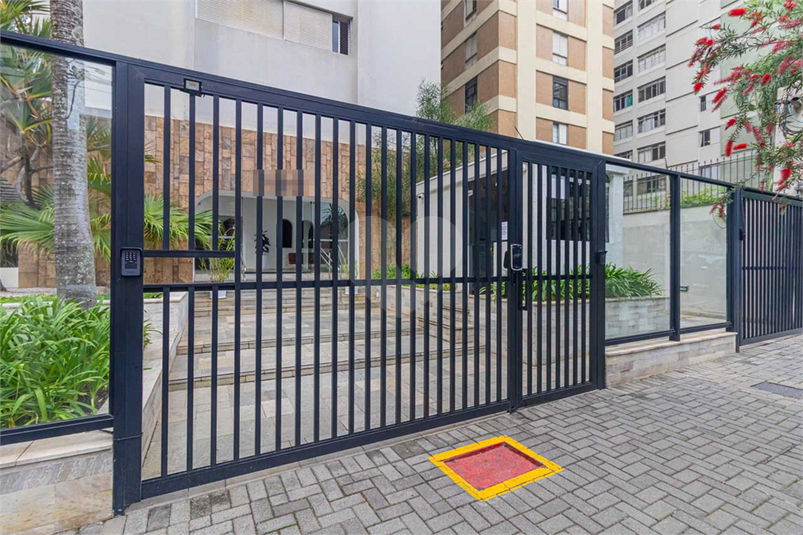 Foto REO1124422