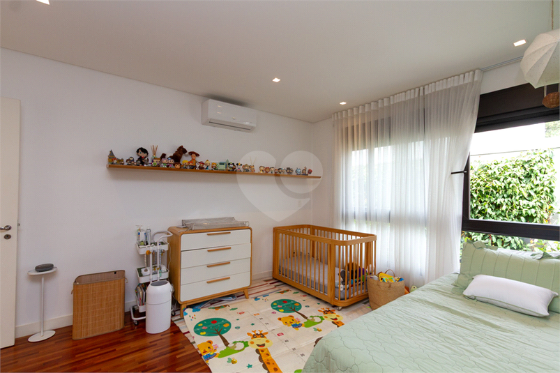 Foto REO1124426