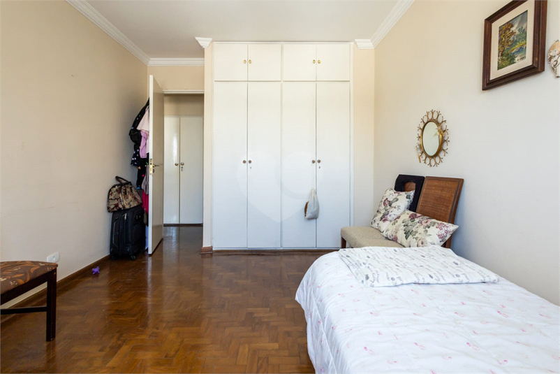 Foto REO1124430