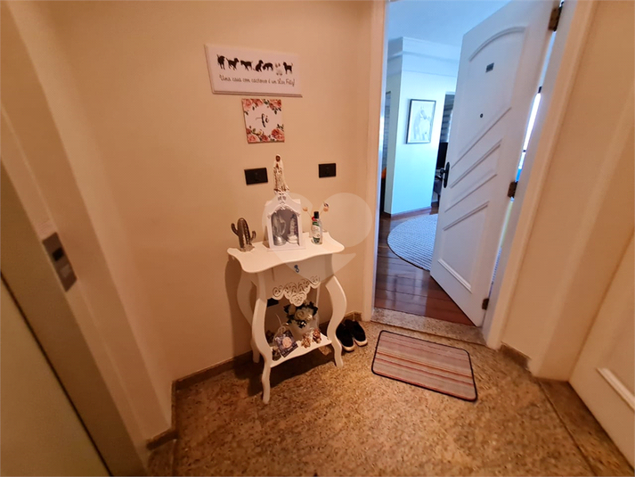 Foto REO1124432