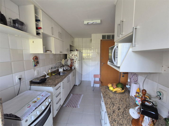 Foto REO1124437