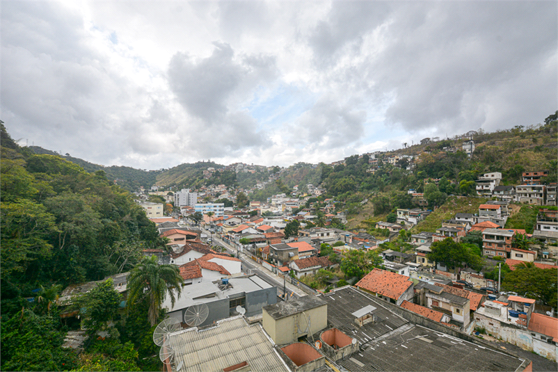 Foto REO1124440
