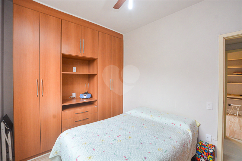 Foto REO1124440