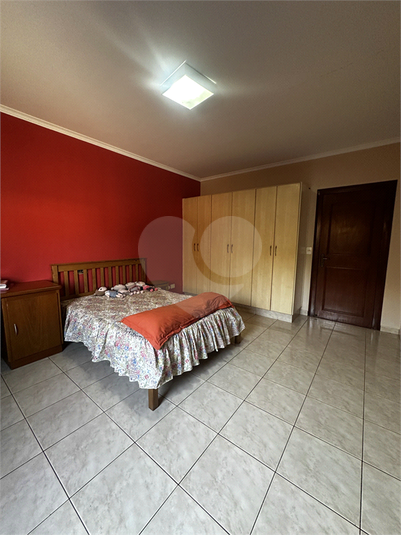 Foto REO1124444