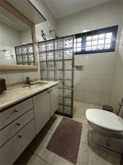 Foto REO1124444