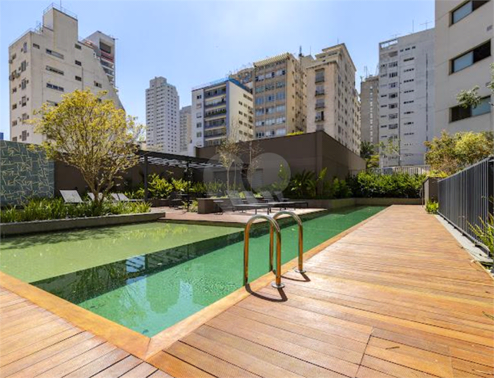 Foto REO1124460