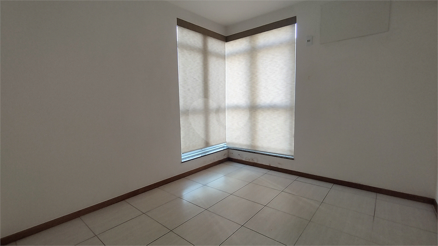 Foto REO1124468
