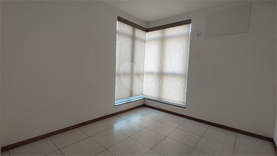 Foto REO1124468