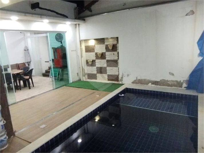 Foto REO1124469