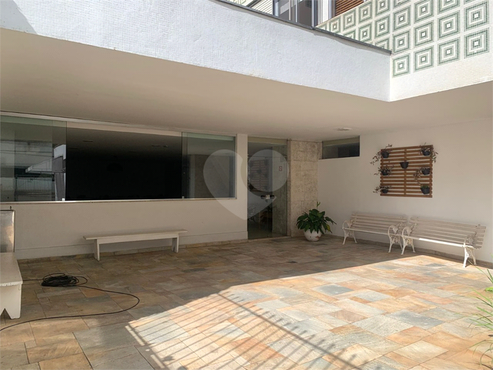 Foto REO1124475