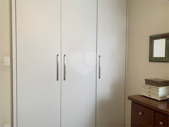 Foto REO1124475