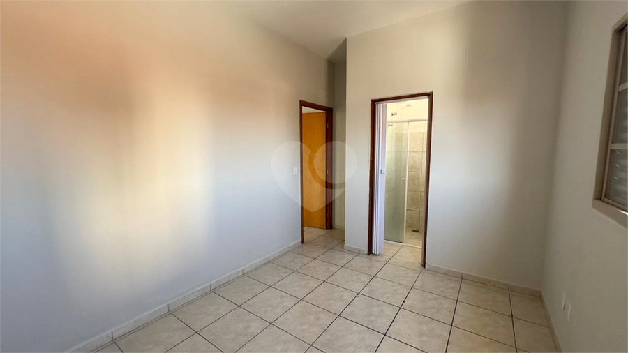 Foto REO1124486