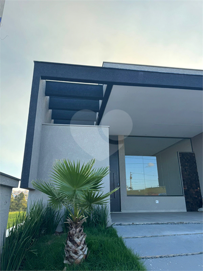 Foto REO1124527