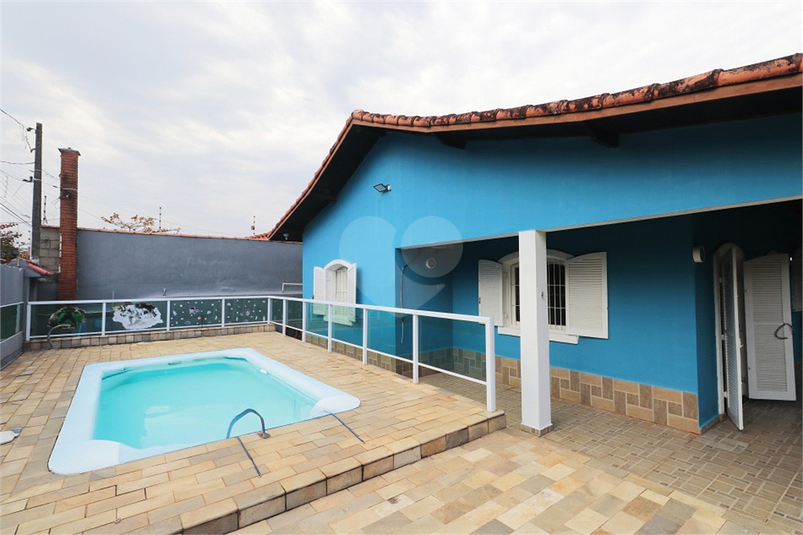 Foto REO1124528