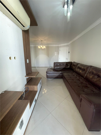 Foto REO1124535