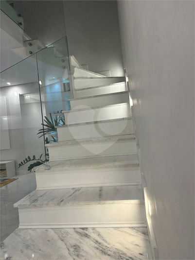Foto REO1124539