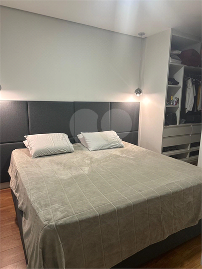 Foto REO1124539