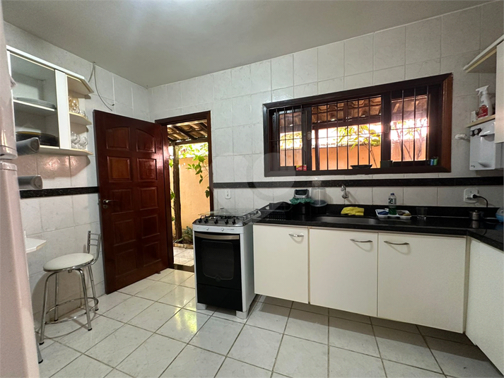 Foto REO1124578