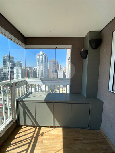 Foto REO1124582