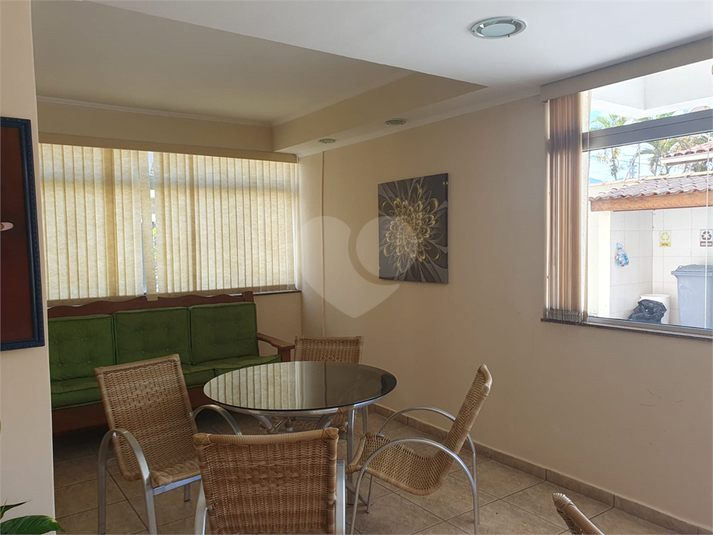 Foto REO1124585