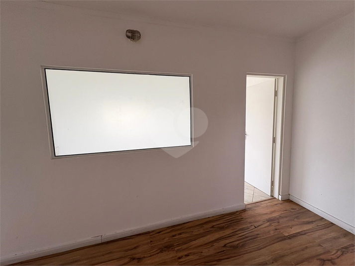 Foto REO1124596