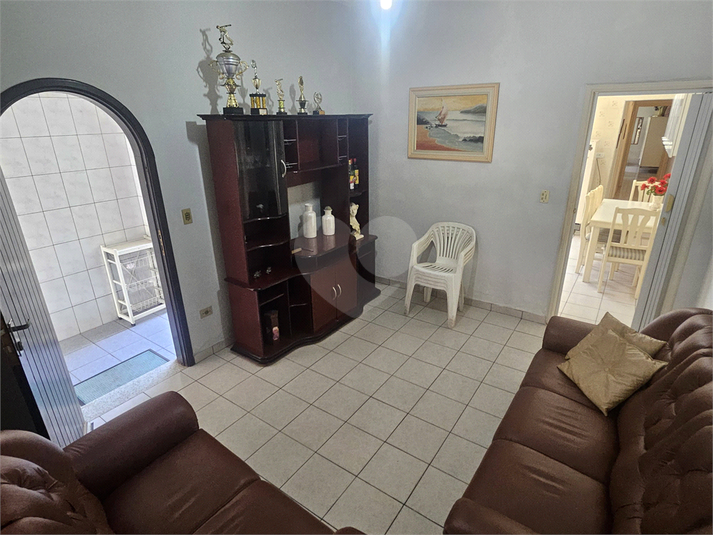 Foto REO1124601