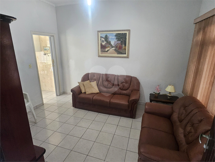 Foto REO1124601