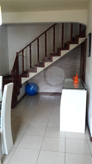 Foto REO1124627